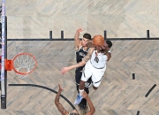 开云-包含蒂姆连续五场比赛得分超过出色防守，掘金挑战极限！的词条