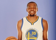 开云- 杜兰特关键节点回归赛场,澳大利亚队带队取胜了吗 